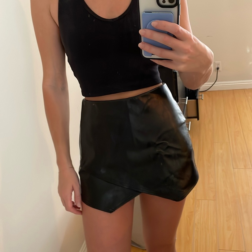 Faux black leather skort